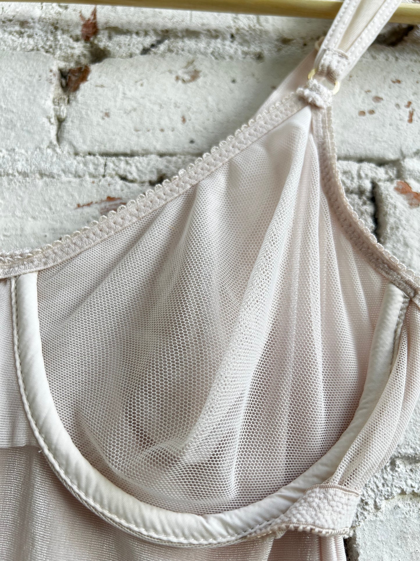 Camisole Slip w/ Built-in Bralette (Vintage)