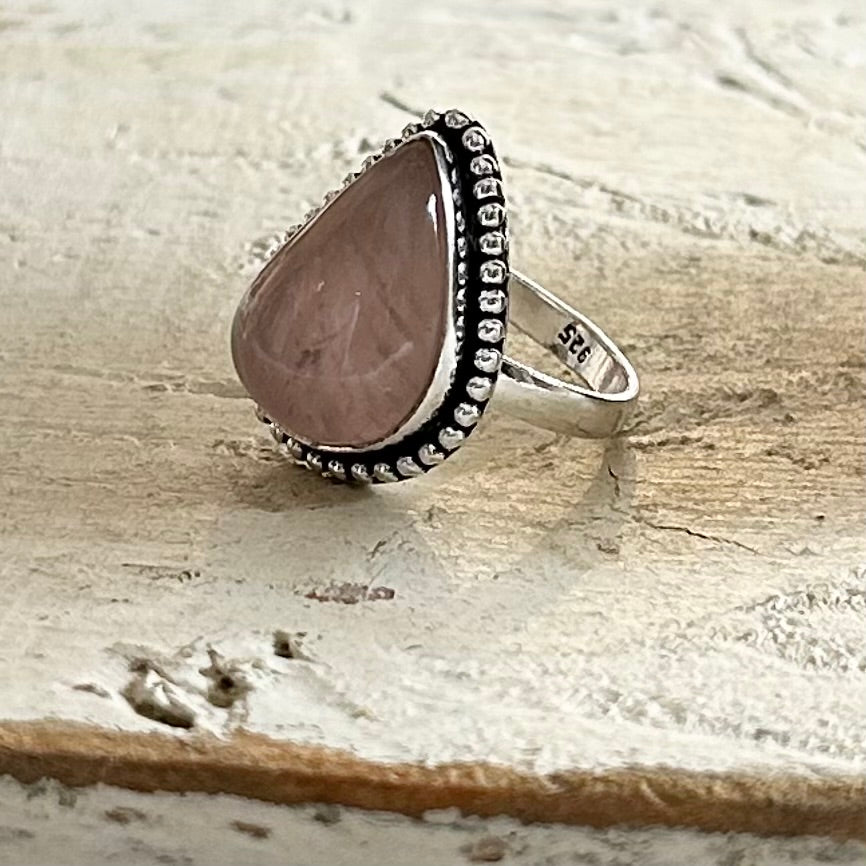 Irregular Teardrop Rose Quartz Ring