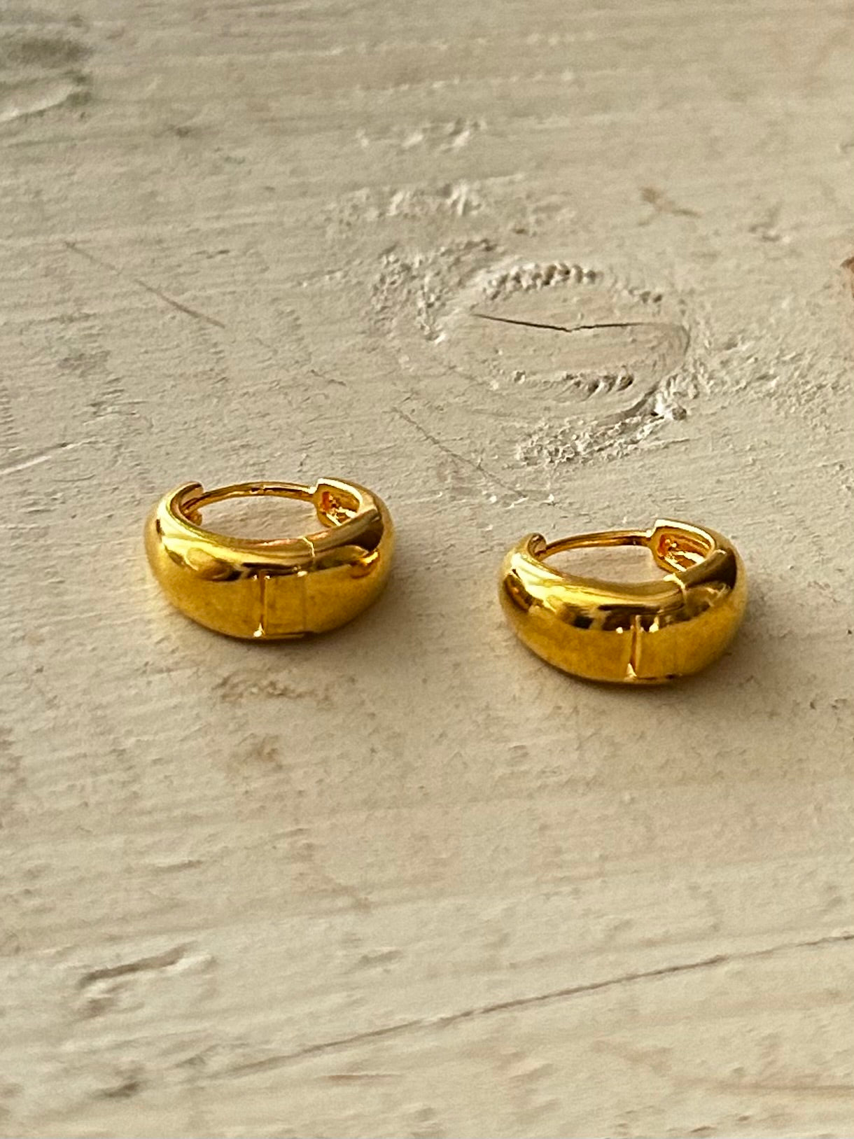 Chunky Dome Huggie Hoops