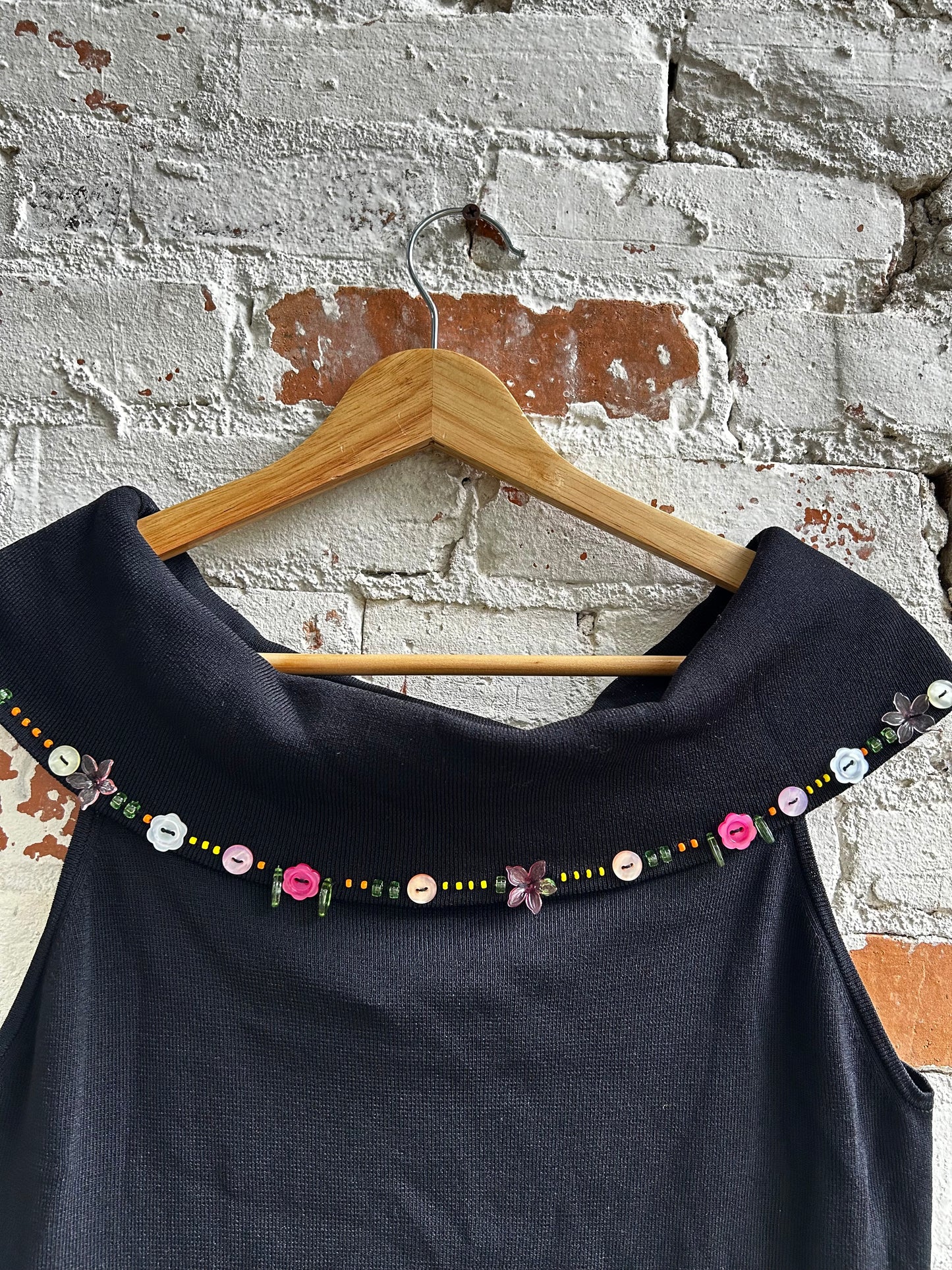 Floral Button Off-shoulder Top (Vintage)