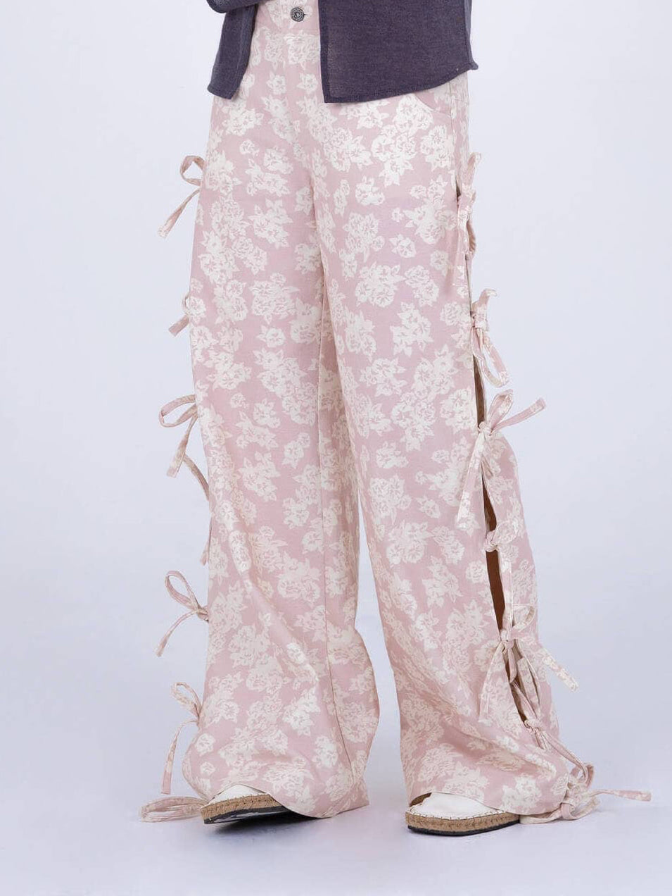 Floral-Print Bow Pants