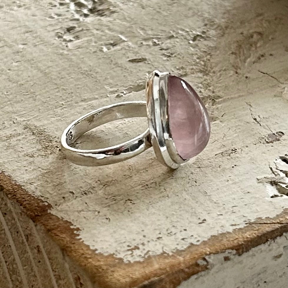 Teardrop Rose Quartz Ring