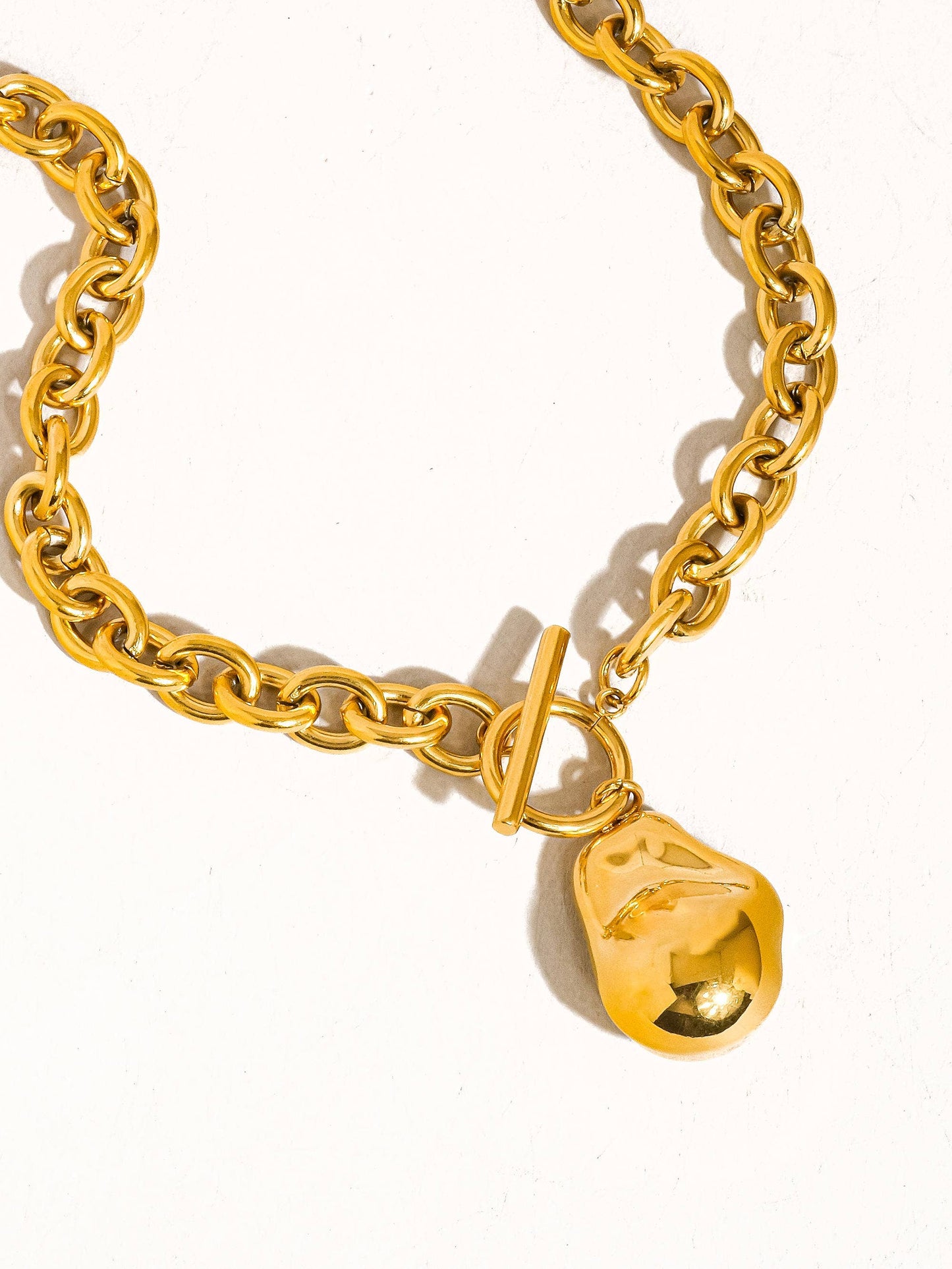 Chunky Pearl Detail Charm Necklace