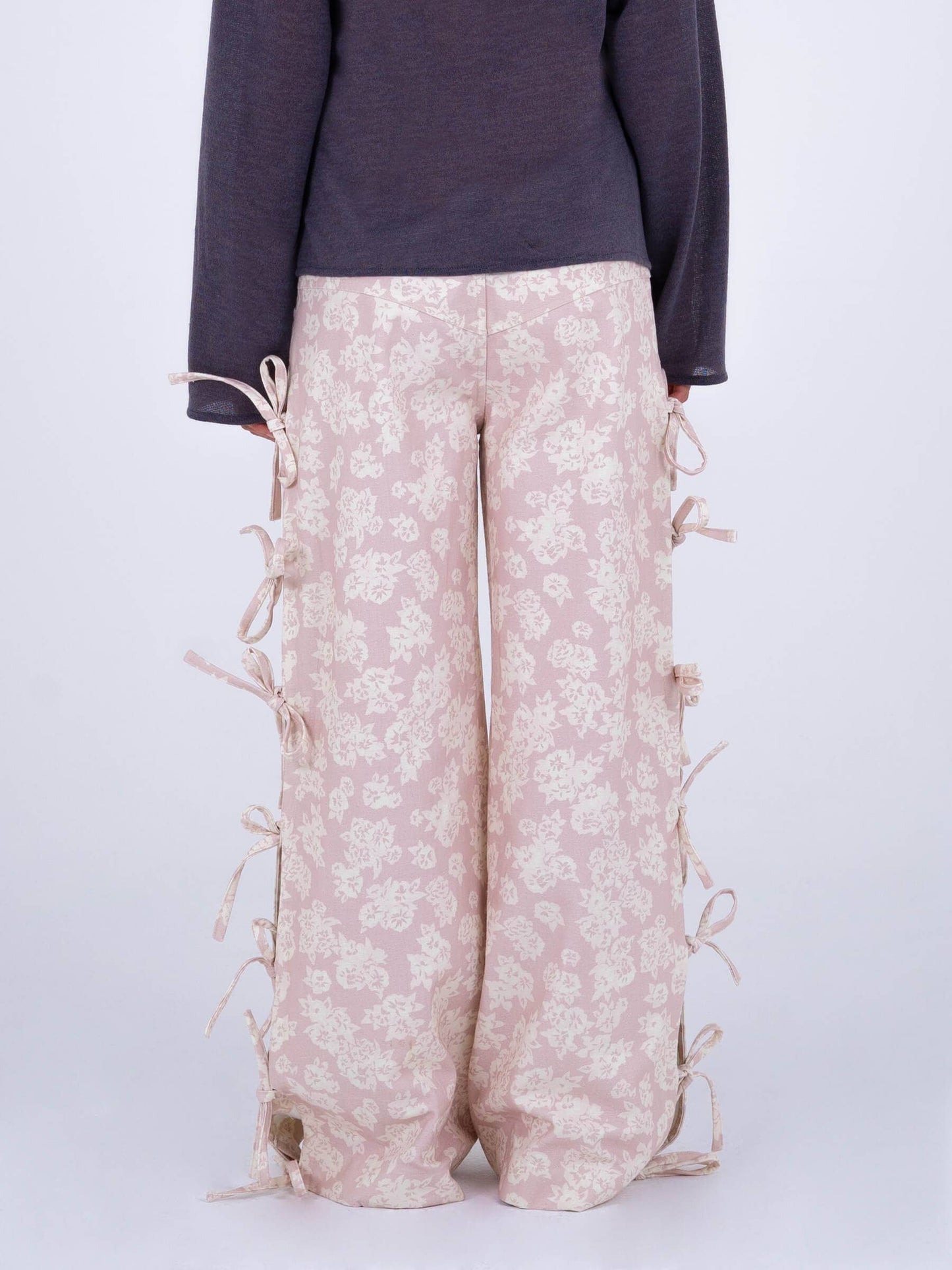 Floral-Print Bow Pants