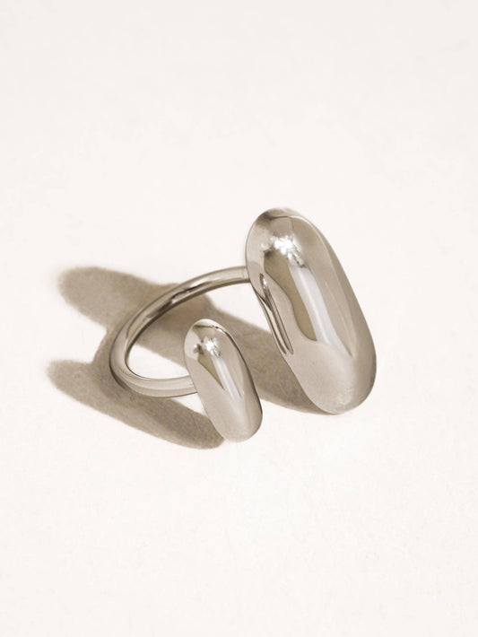 chrome silver color Modern Silver Open Statement Ring Rhodium Plated Stainless Steel Size 7 Measurement: 0.646 Diameter/2.14 Circumference Lead-free, Nickel-safe Hypoallergenic Water Resistant