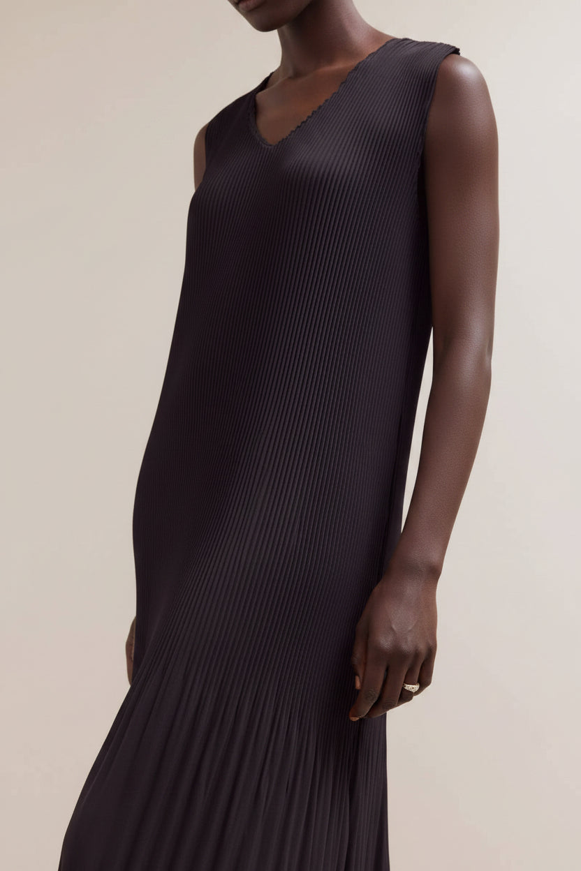 Pleated Romantic Maxi Dress